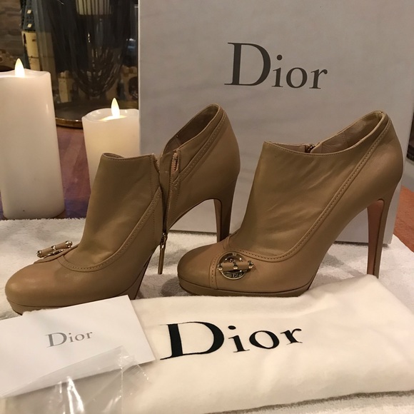 High heels booties - Picture 2 of 13